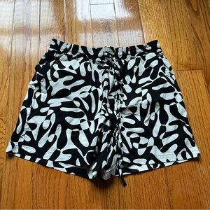 Linen Shorts Women’s